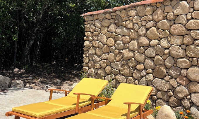 Sotta Cama Y Desayuno | Bed and breakfast in southern Corsica near dream beaches