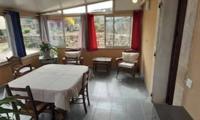 Bonnieux Casa | Bed and breakfast in the countryside. Pets allowed