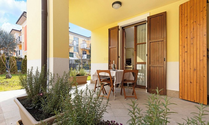 Mantua Casa | Alojamiento y desayuno "La Villa" con balcón