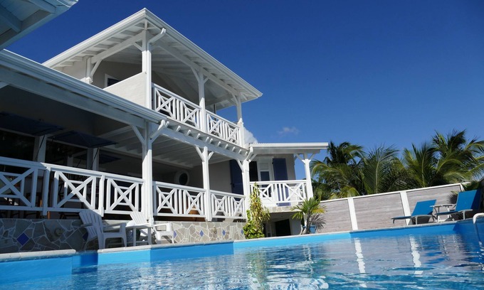 Case-Pilote Casa | Bed and Breakfast con una vista panorámica del mar Caribe