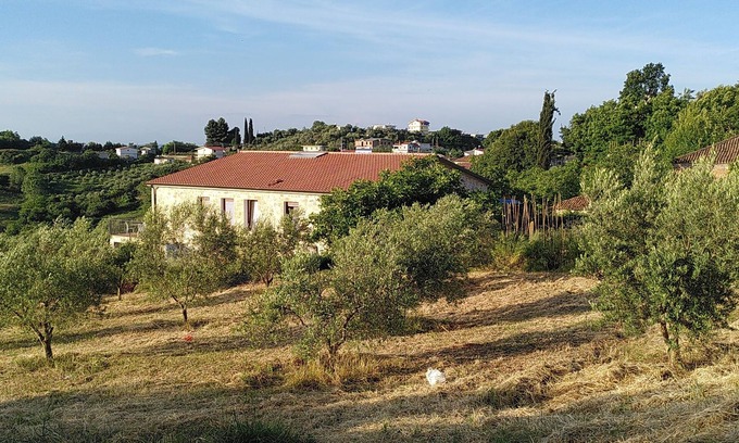 Kryevidh Cama Y Desayuno | Bed&Breakfast (Albania) by the sea (Holiday guest house 2)