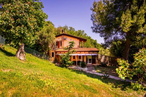 Lapedona Cama Y Desayuno | Bed & Breakfast Duchessa - 2 Private Rooms with Ensuite Bathrooms