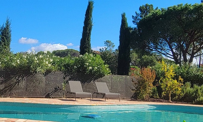 Vidauban Cama Y Desayuno | Bed & Breakfast in heart of natural reserve