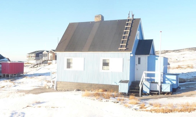 Sermersooq Cama Y Desayuno | Bed & Breakfast, Oqaatsut/Rodebay