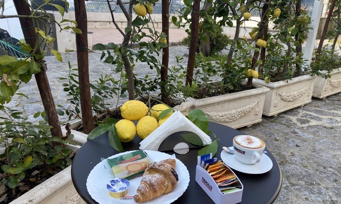 Pontone Cama Y Desayuno | La mejor escapada ocultar en Costa de Amalfi