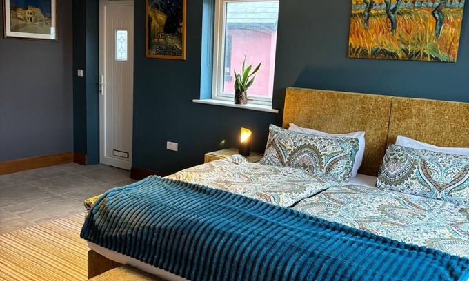 Clarinbridge Apartamento | Bed & Breakfast, Stoneywood Haven in Galway, Clarinbridge