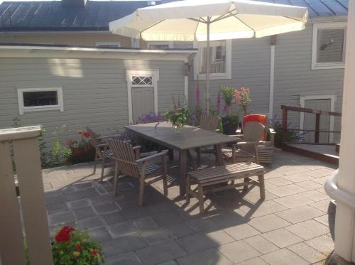 Harnosand Cama Y Desayuno | Bed & Breakfast Villa Sedin