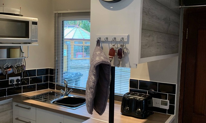 Winterbourne Casa | BedrockLodge Buisness Centre HolidayLets