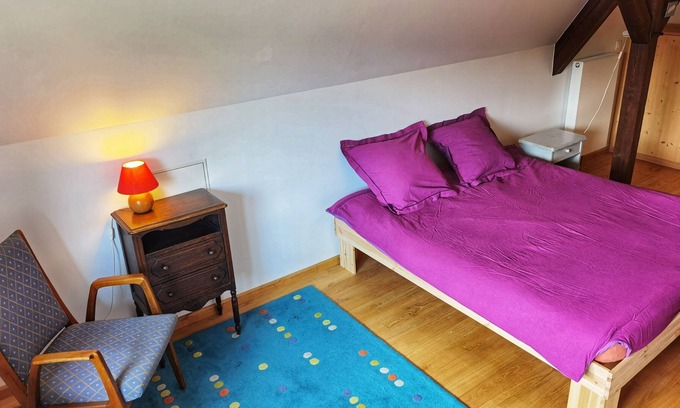 Andlau Cama Y Desayuno | Bedroom in the attic