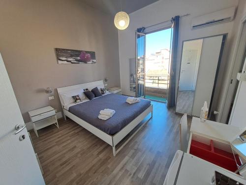 Corso dei Mille - Sant'Erasmo Cama Y Desayuno | Bedroom la stazione