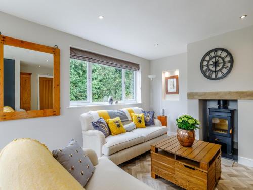 Alfreton Casa | Bee Keepers Cottage