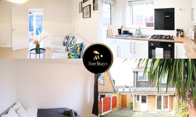 Great Sankey Casa | Bee Stays - Maliston House