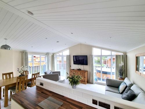 Fitling Casa | Beech 26 Hot Tub