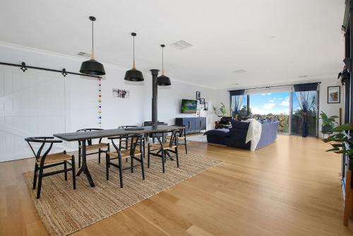 Beechworth Casa | Beechworth Views From The Hill