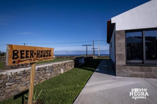Altares Casa | Beer House by PontaNegraAzores