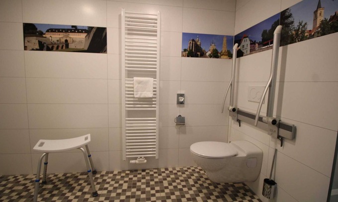 Erfurt Old Town Apartamento | Behindertengerechtes Zimmer - Hotel Am Kaisersaal