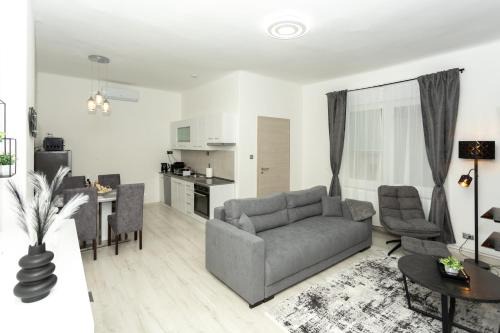 Pecs Apartamento | Behome Apartment