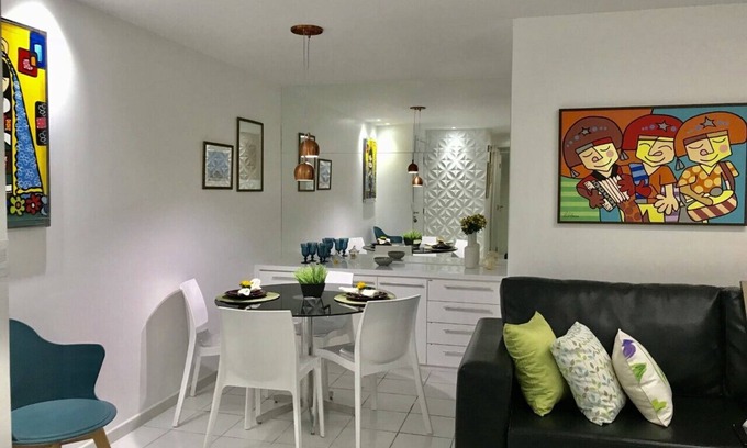 Pajucara Apartamento | BeiraMarPajuçara apto606 5estrelas 2quartos wifi ambietesoclimatizado tvacabo