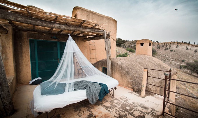 Tabaqat Fahl Cama Y Desayuno | Beit Al Fannan