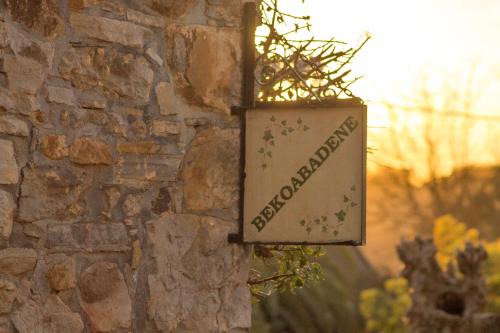 Menaka Casa | Bekoabadene