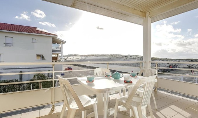 Biscarrosse Plage Apartamento | Bel appartement T3 à 50m de la plage, balcon, parking, pour 4 - FR-1-521-14