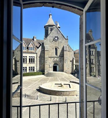 Bourganeuf Apartamento | Bel appartement Hôtel de ville