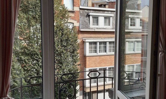 Vorst Apartamento | Bel Appartement Lumineux, Récemment Rénové, à 5 min du Parc Duden