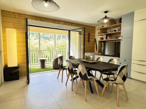 Cauterets Apartamento | Bel apt 85m2 pour 8p Parking et Balcon