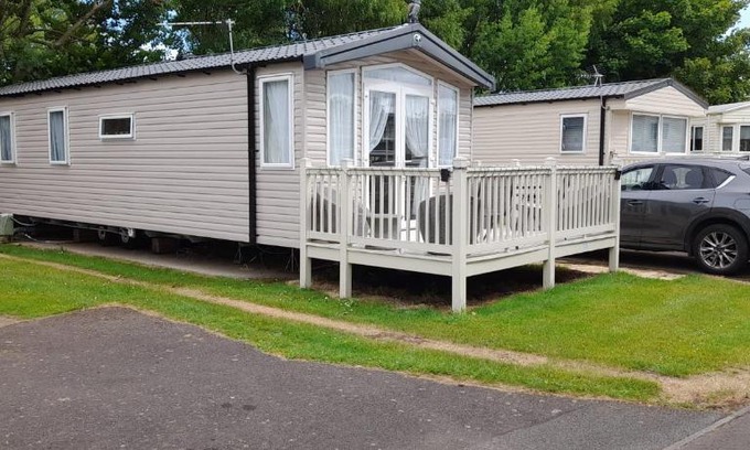 Prestonpans Otro | Belfry 2 - Luxury spacious family caravan