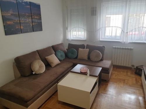 Zvezdara Apartamento | Belgradian 011