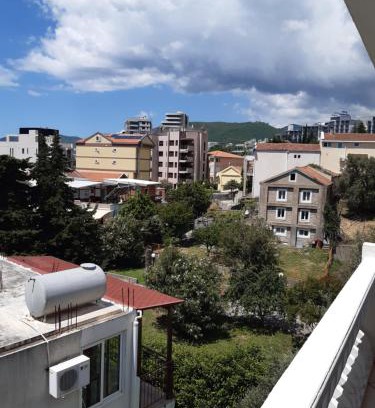 Rafajlovici Apartamento | Beli angel