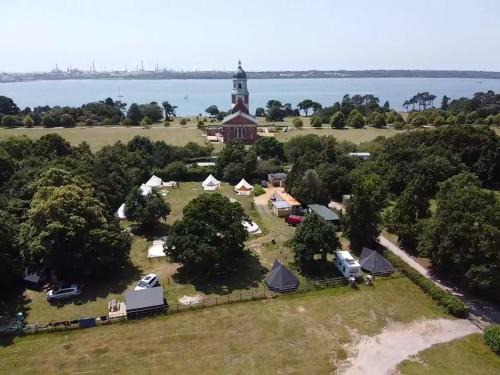 Netley Otro | Bell Tent Glamping at Royal Victoria Country Park