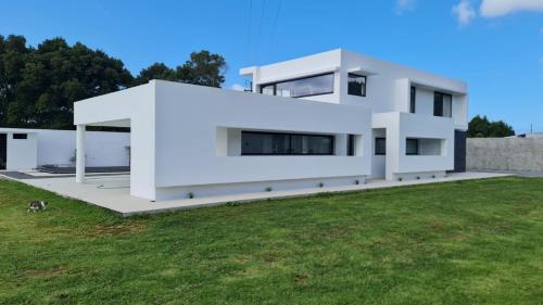 Angra do Heroismo Apartamento | Bella Casa - piso inferior