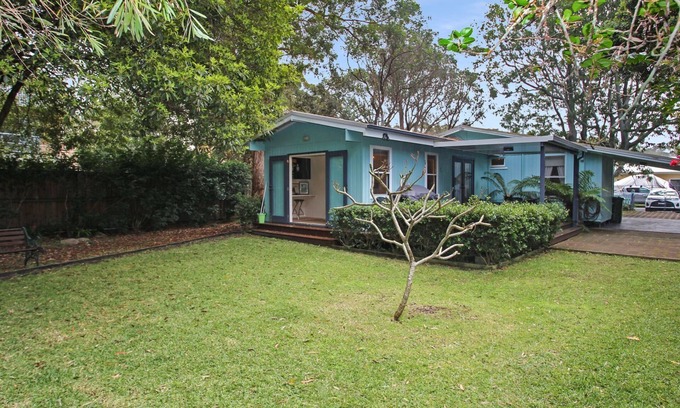 Hawks Nest Casa | Bella Luca - Pet Friendly Home