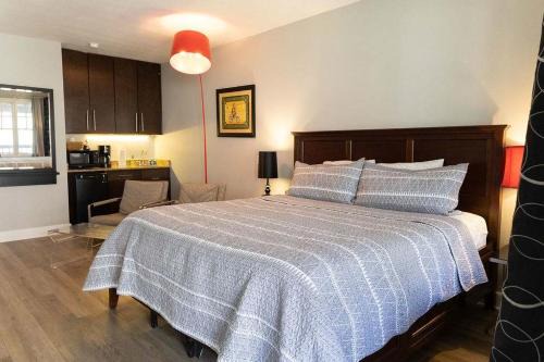 Eureka Springs Historic District Apartamento | Bella Paradiso 13 King Bed Studio Walk to Downton