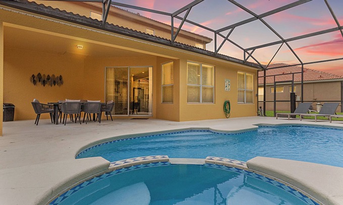 Bellavida Complejo | BELLA VIDA RESORT - 4 BEDROOMS - 10 GUESTS- CLOSE TO DISNEY - 5 MINUTES FROM WALMART