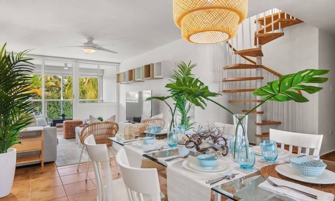 Zarzal Apartamento | Bella Vista | Family friendly 4 bedroom apartment with spectacular ocean and mou