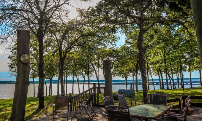 Flint Casa | Bella Vista - Es italiano para "hermosa vista"Las mejores puestas de sol en el lago!