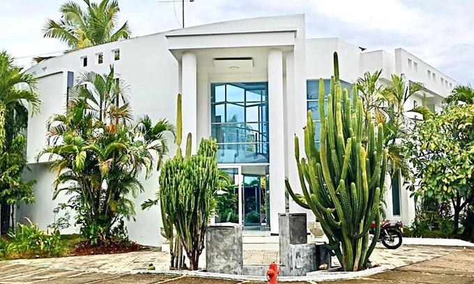 Girardot Villa | Bella y confortable casa - Condominio El Peñón - 6 Hab