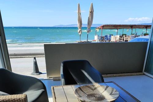 Neoi Epivates Apartamento | Bellaqua seaview loft suite