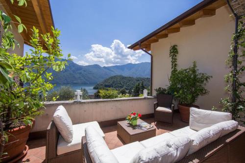 Azzano Apartamento | Bellavista Mezzegra