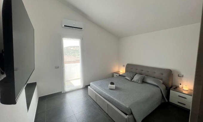 Sant'Antioco Casa | Bellavista Modern Apartment