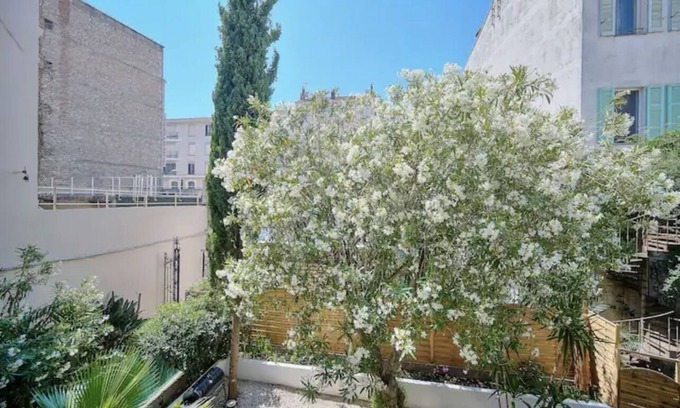 Prado - Republique Apartamento | Belle Appartement Cinq Minutes Palais Festival et Plage