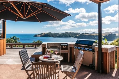 Waiheke Island Casa | Belle Cove Studio, Spectacular Sea Views - Be My Guest