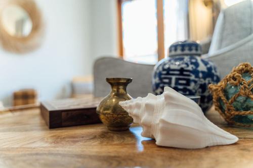 Glenelg South Apartamento | Belle Escapes - Moseley Apartments near the beach with private garden