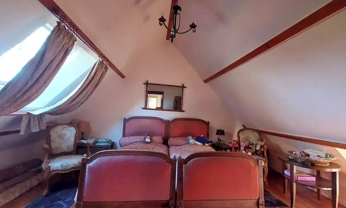 Peaule Casa | Belle et Très Confortable Maison en Pierres