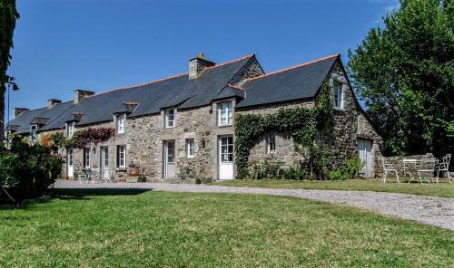Plevenon Casa | Belle longère de charme au calme, 10 - 12 personnes, 5 mn des plages et GR 34
