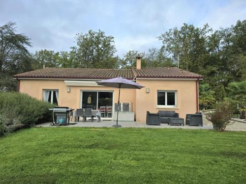 Champcevinel Casa | Belle maison plain-pied à 2 pas de Périgueux, terrasse, jardin clos, confort moderne, animaux bienvenus - FR-1-616-99