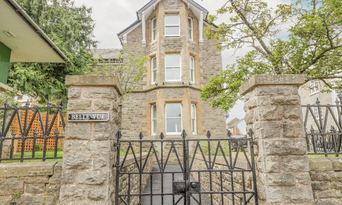 Hay on Wye Casa | BELLE VUE, family friendly, luxury holiday cottage in Hay-On-Wye