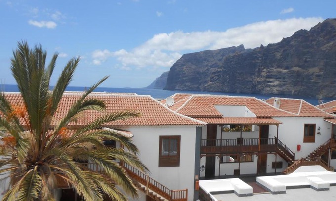 Los Gigantes Apartamento | BELLE VUE sur les FALAISES